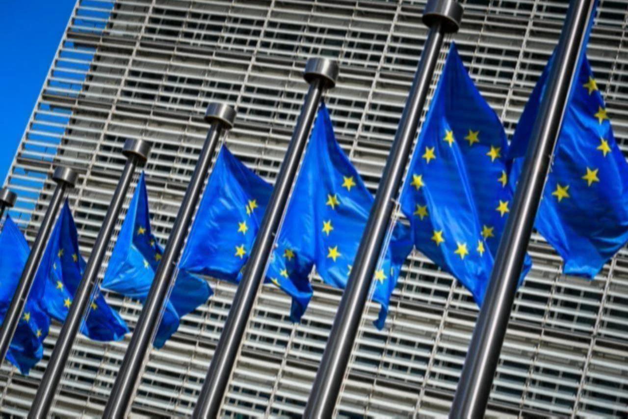 European Union flags stand outside the Berlaymont building, the European Commission’s headquarters, in Brussels, Belgium, Aug. 5, 2020. (AFP Photo)