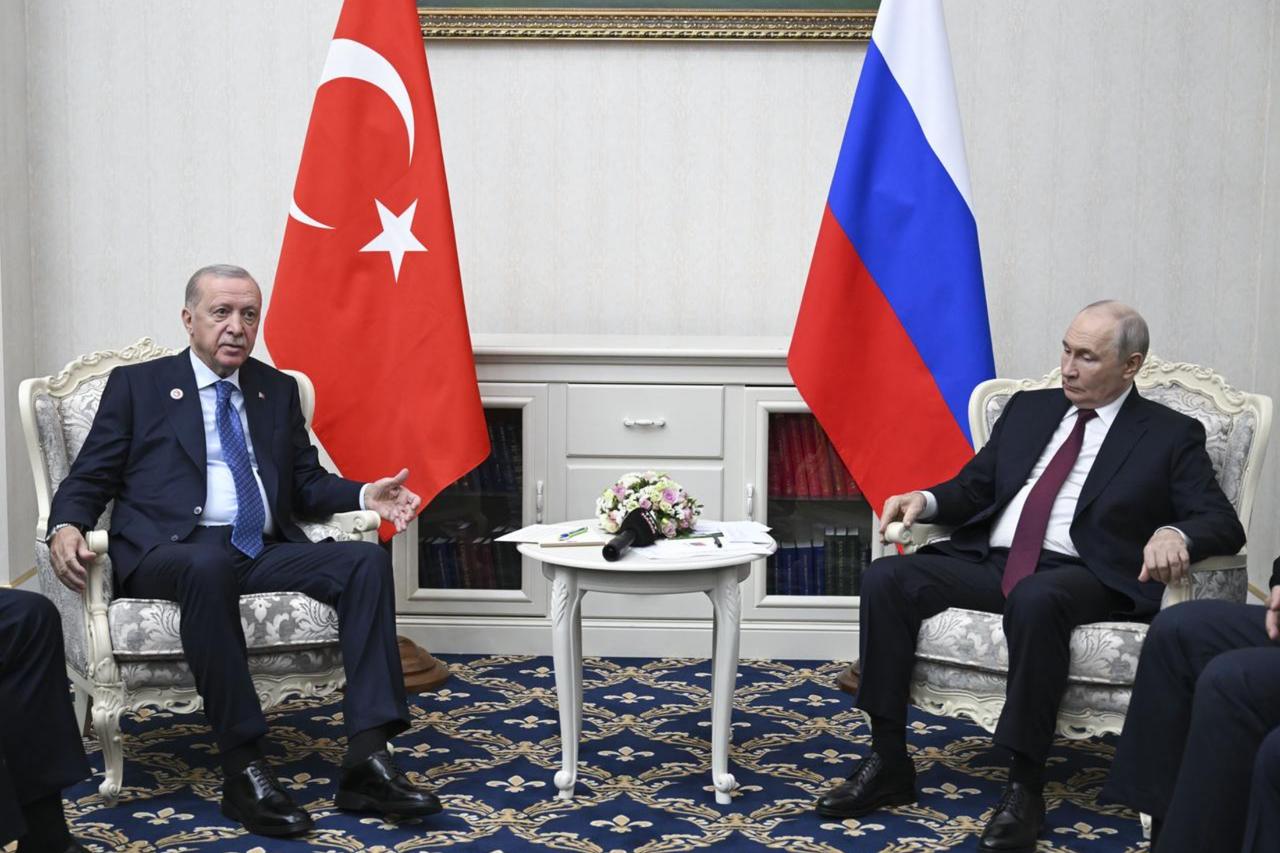 Erdogan raises Black Sea safety with Putin after attacks on Turkish ships