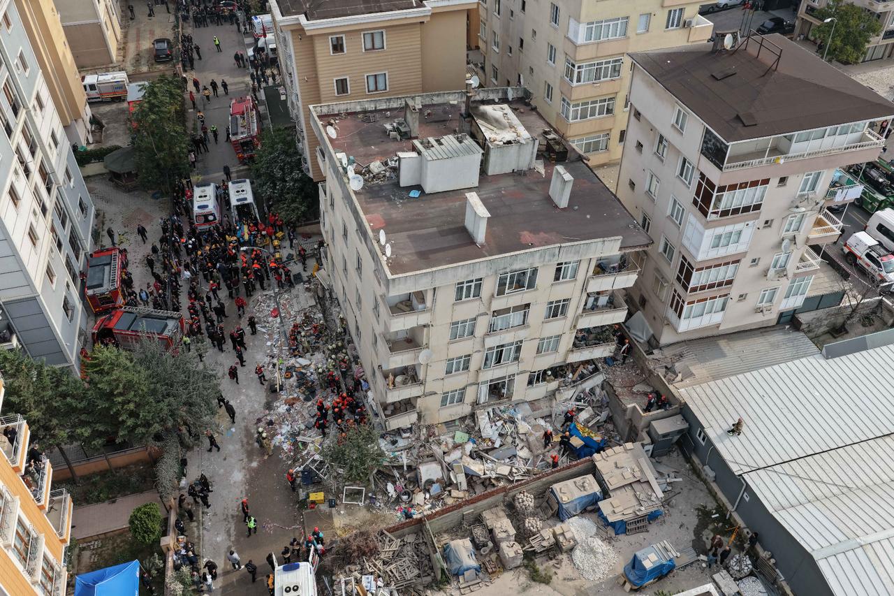 Istanbul has 1,238 buildings at risk of sudden collapse
