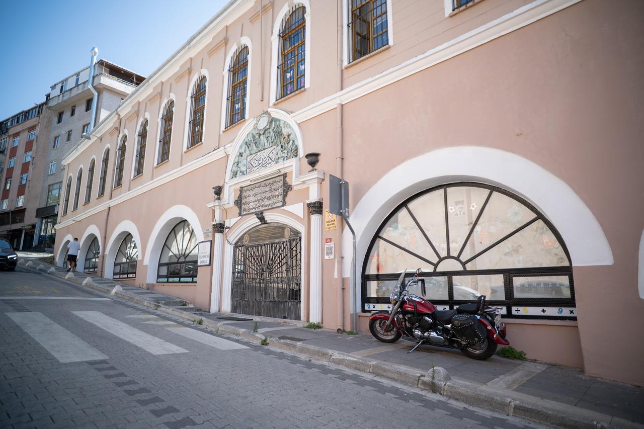 The exterior facade of the historic Sokullu Mehmet Pasa Primary School in Uskudar, showcasing its 151-year architectural heritage on Oct. 8, 2026. (AA Photo)