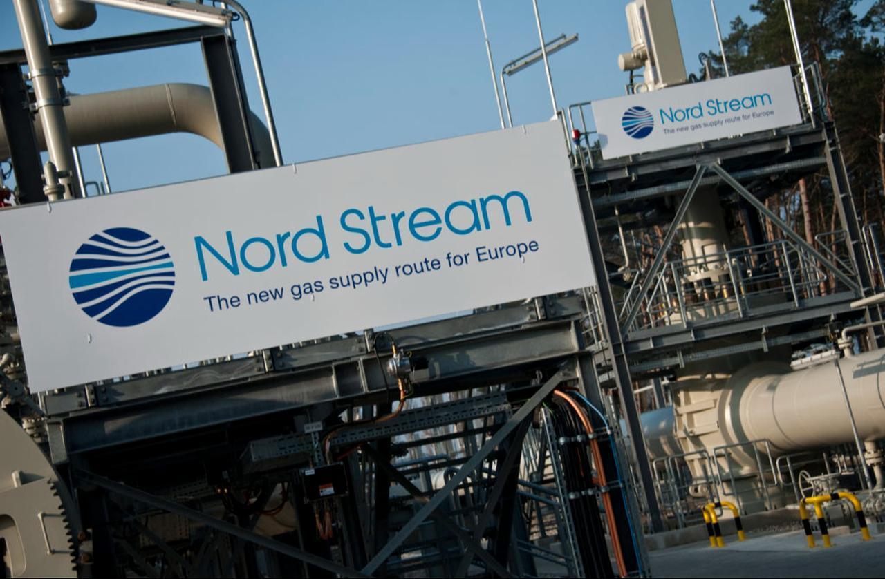 View of the Nordstream gas pipeline terminal prior to an inaugural ceremony for the first of Nord Stream's twin 1,224-kilometer gas pipelines through the Baltic Sea, in Lubmin, November 8, 2011. (AFP Photo)