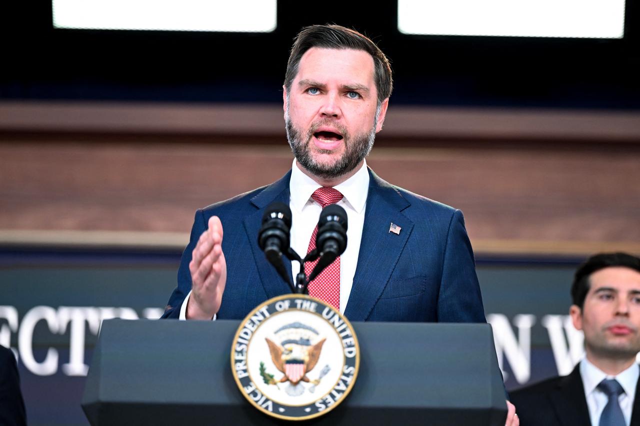 US Vice President JD Vance speaks during a press conference to provide an update in the federal investigation and crackdown regarding fraud and abuse of the H-1B visa program in Washington, DC, October 8, 2026. (AFP Photo)