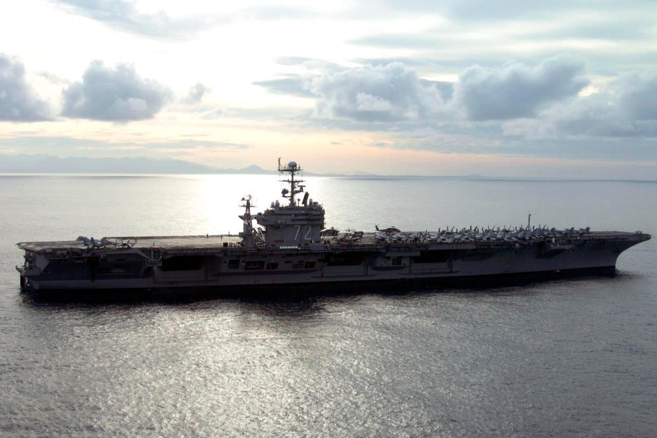 The Nimitz-class aircraft carrier USS Abraham Lincoln (CVN 72) stationed off the coast of the island of Sumatra, Indonesia on Jan. 2, 2005. (Photo via Wiki Commons)