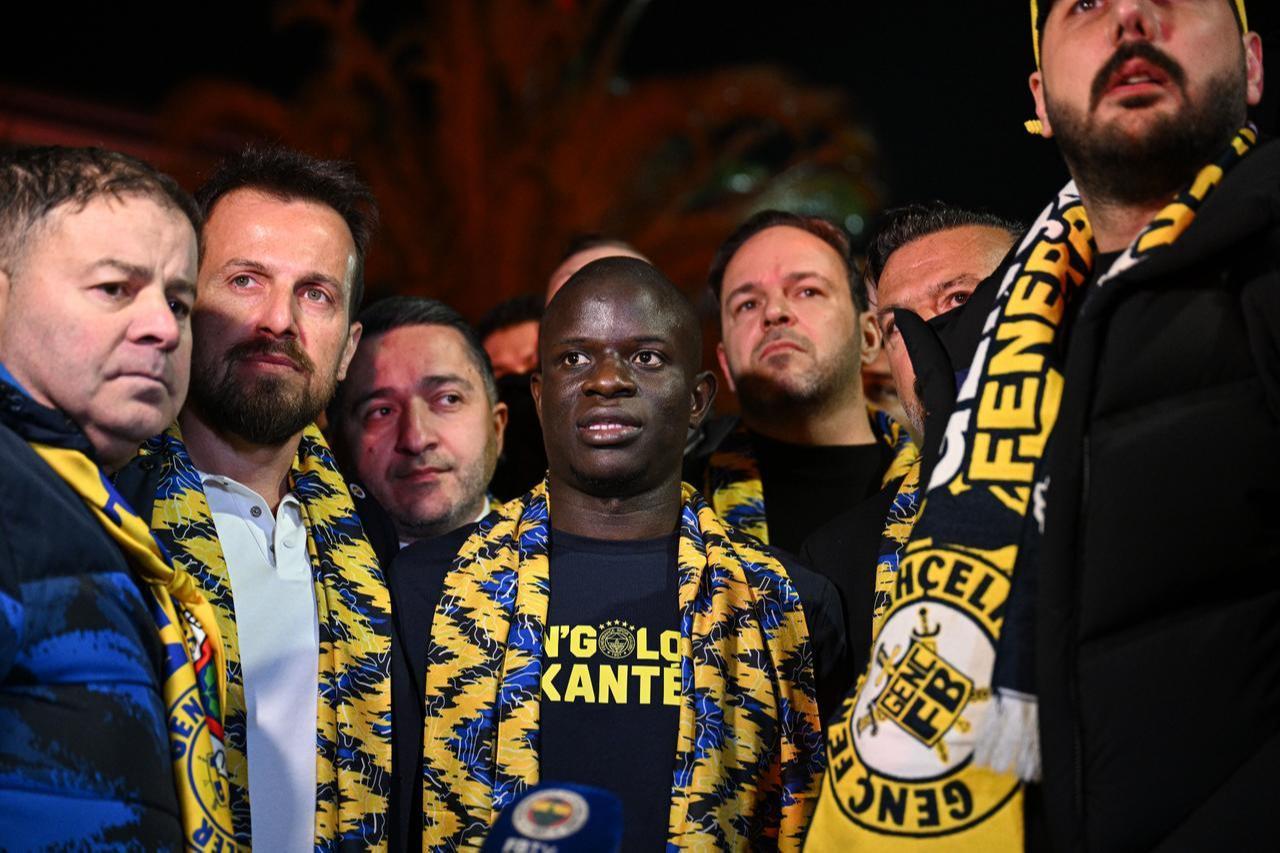 Newly transferred French footballer N'Golo Kante of Fenerbahce is greeted by fans and Fenerbahce officials after his arrival at Sabiha Gokcen Airport in Istanbul, Türkiye, Feb. 4, 2026. (AA Photo)