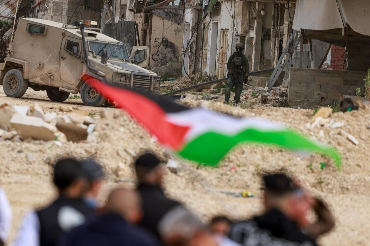 Palestinians protest after Israeli soldiers blocked the entrance of the Nur Shams Palestinian refugee camp in the occupied West Bank on February 9, 2026. (AFP Photo)
