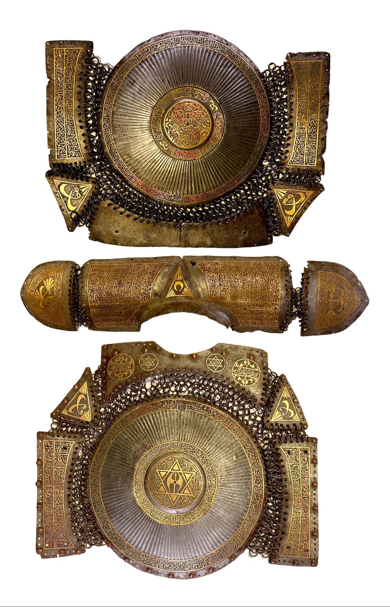 Krug armour set attributed to Sultan Bayezid I, late 14th–early 15th century. (Image via Hisart Living History and Diorama Museum)