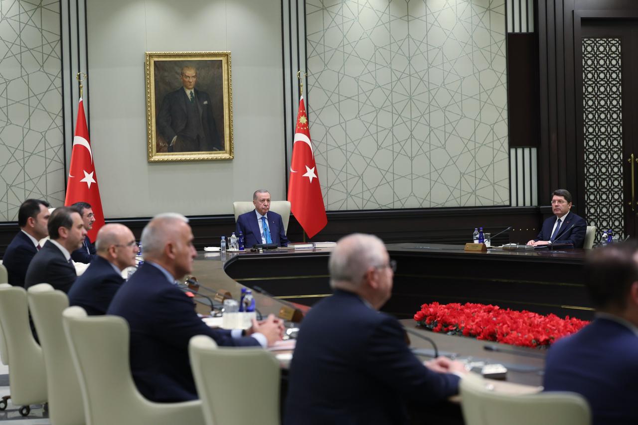 Erdogan removes interior, justice ministers in major reshuffle