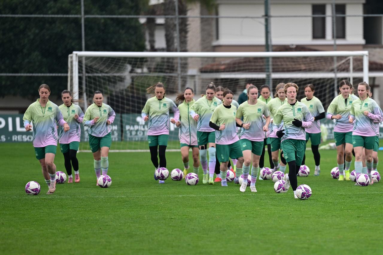 Women football players take part in a training session during a winter camp in Antalya, Türkiye, Feb. 12, 2026. (AA Photo)