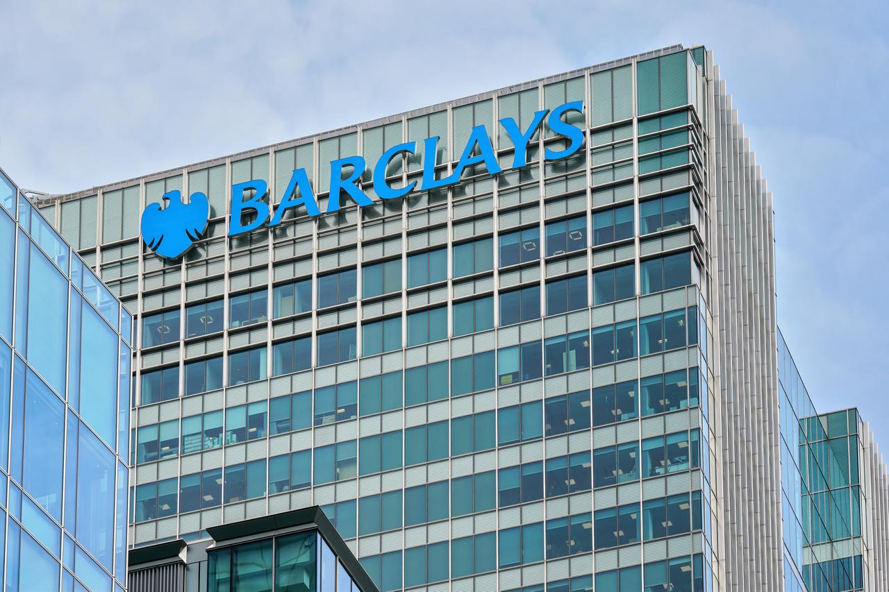 London lender Barclays lands on Istanbul exchange after regulator approval