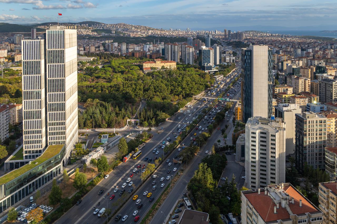 Markets raise Türkiye's year end inflation to 24%, dial back rate-cut hopes