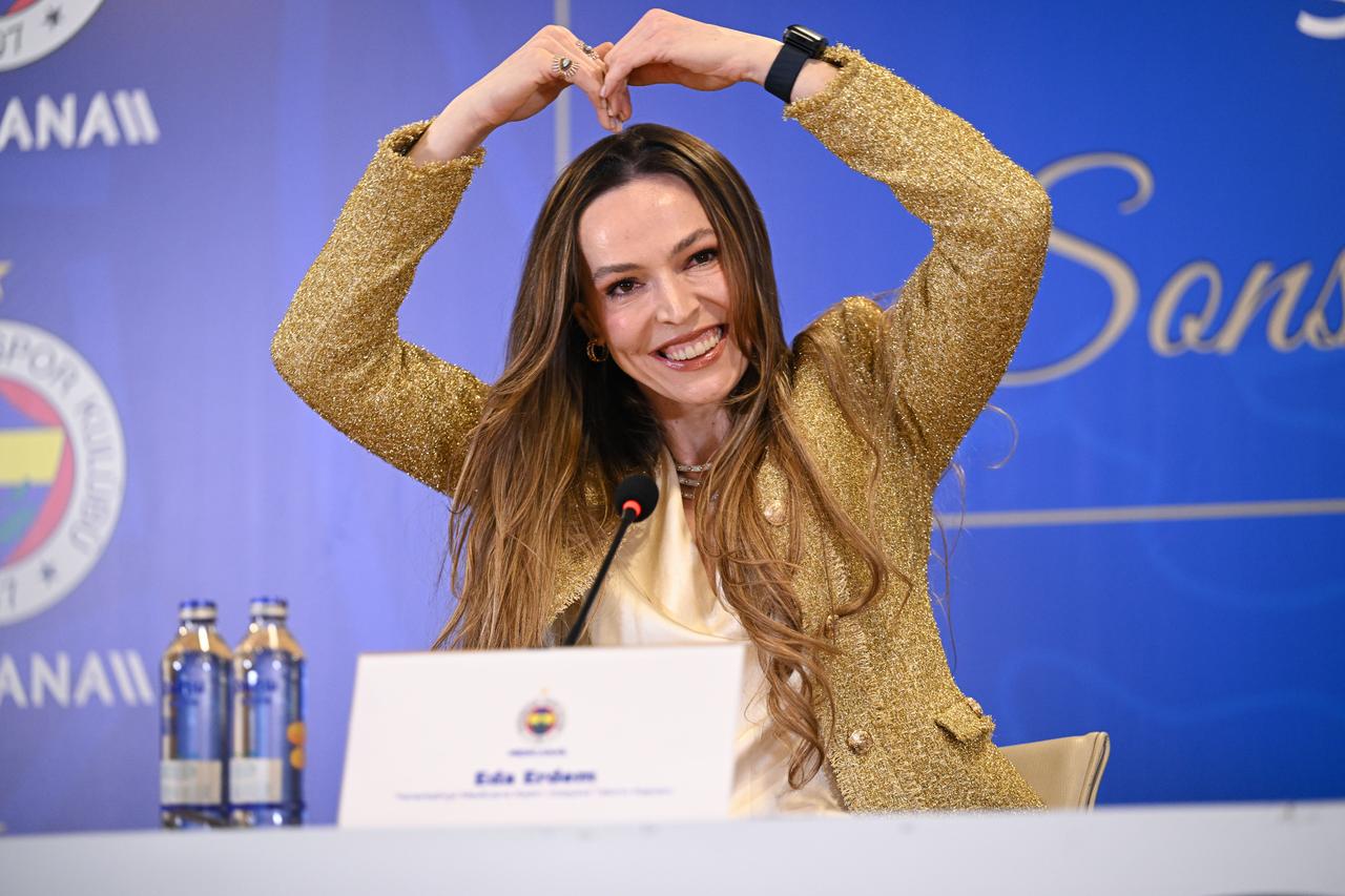 Fenerbahce captain Eda Erdem signs new deal as 20 season milestone approaches
