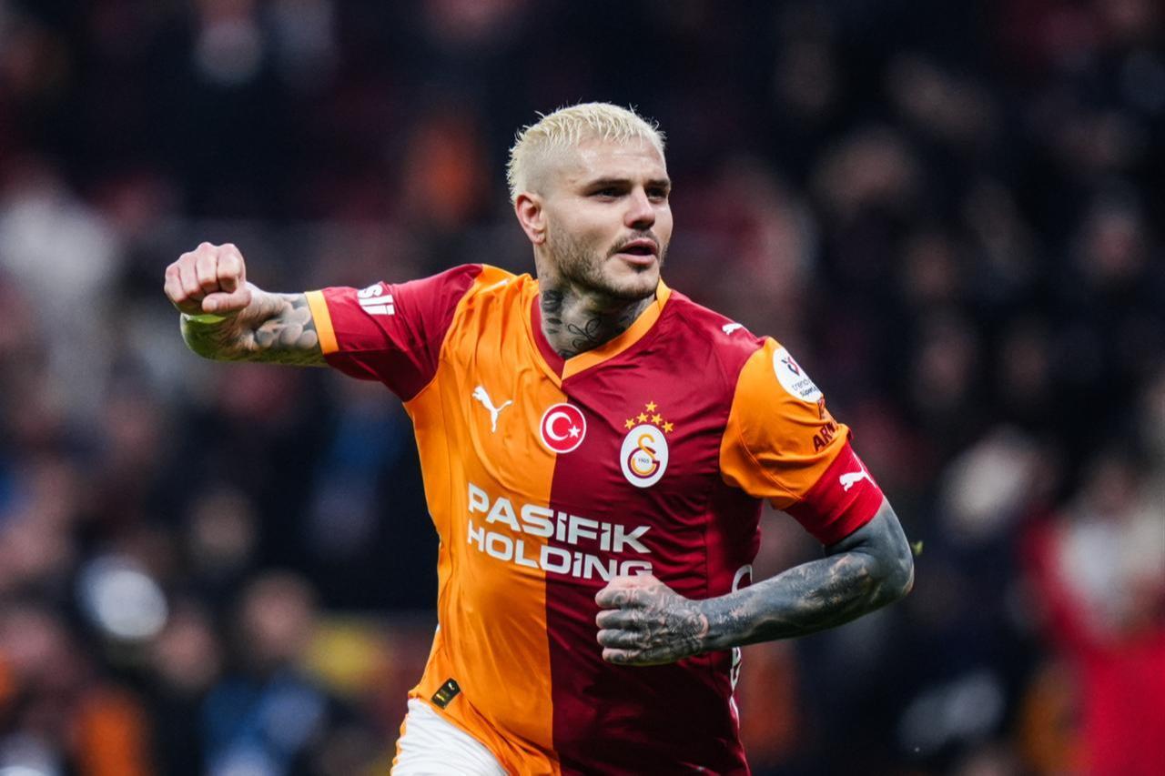 Mauro Icardi (9) of Galatasaray celebrates after scoring a goal during the Turkish Super Lig week 17 football match between Galatasaray and Kasimpasa at RAMS Park in Istanbul, Türkiye, Dec. 21, 2025. (AA Photo)