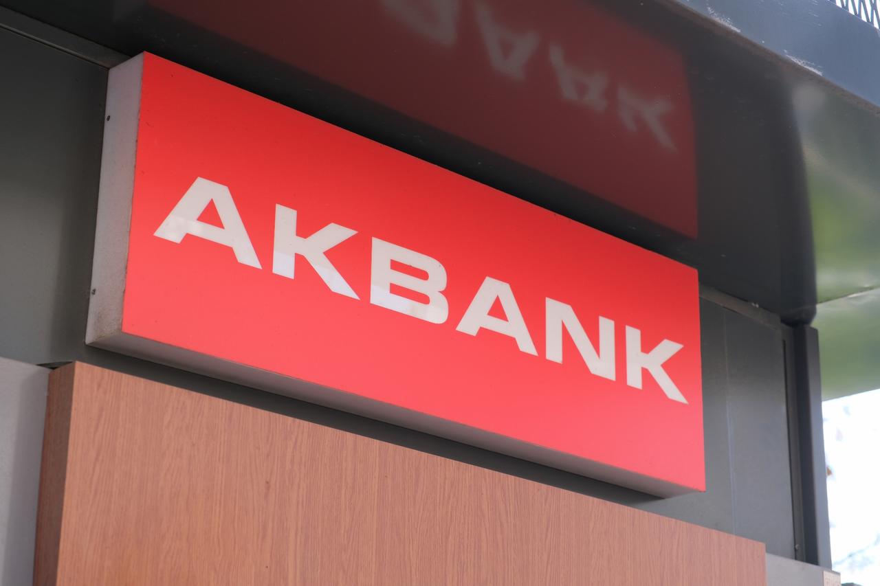 Turkish lender Akbank pulls in $3.1B demand for $600M capital bond
