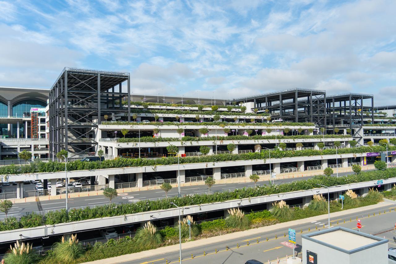 A multi-level parking structure in Istanbul Airport, Türkiye. (Adobe Stock Photo)