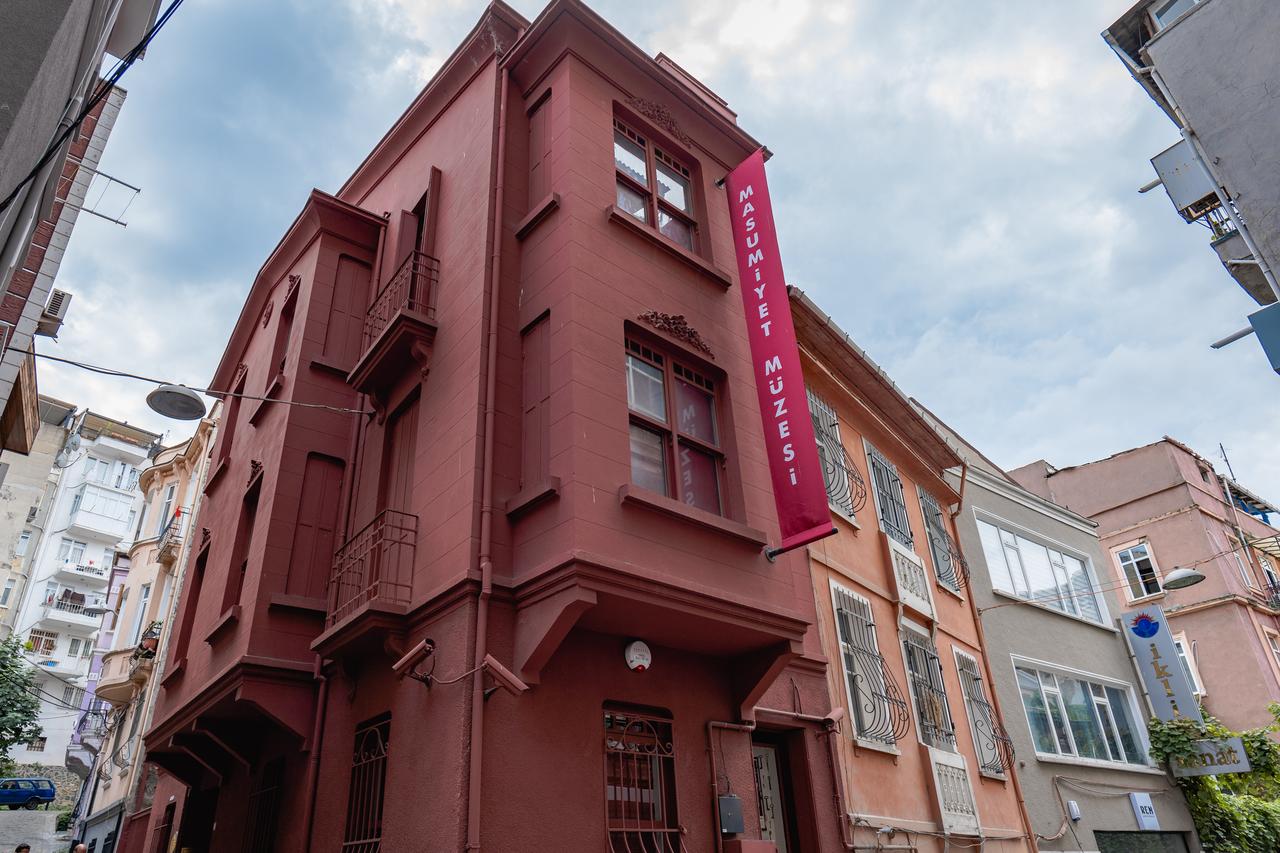 Exterior view of the Museum of Innocence, inspired by Orhan Pamuk’s novel of the same name, Istanbul, Türkiye, September 2021. (Adobe Stock Photo)