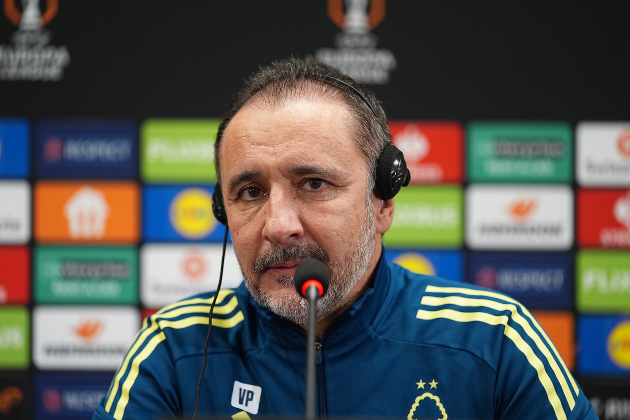 Vitor Pereira, head coach of Nottingham Forest, speaks during a press conference at Chobani Stadium ahead of the UEFA Europa League round of 16 play-off first-leg match against Fenerbahce in Istanbul, Türkiye on Feb. 18, 2026. (AA Photo)