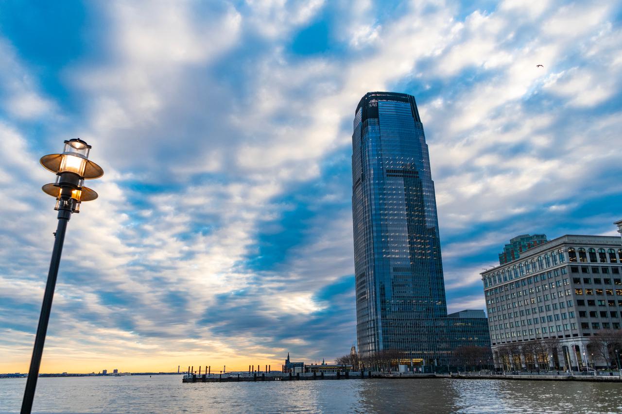 Goldman Sachs bets on Turkish lira carry trade against US dollar