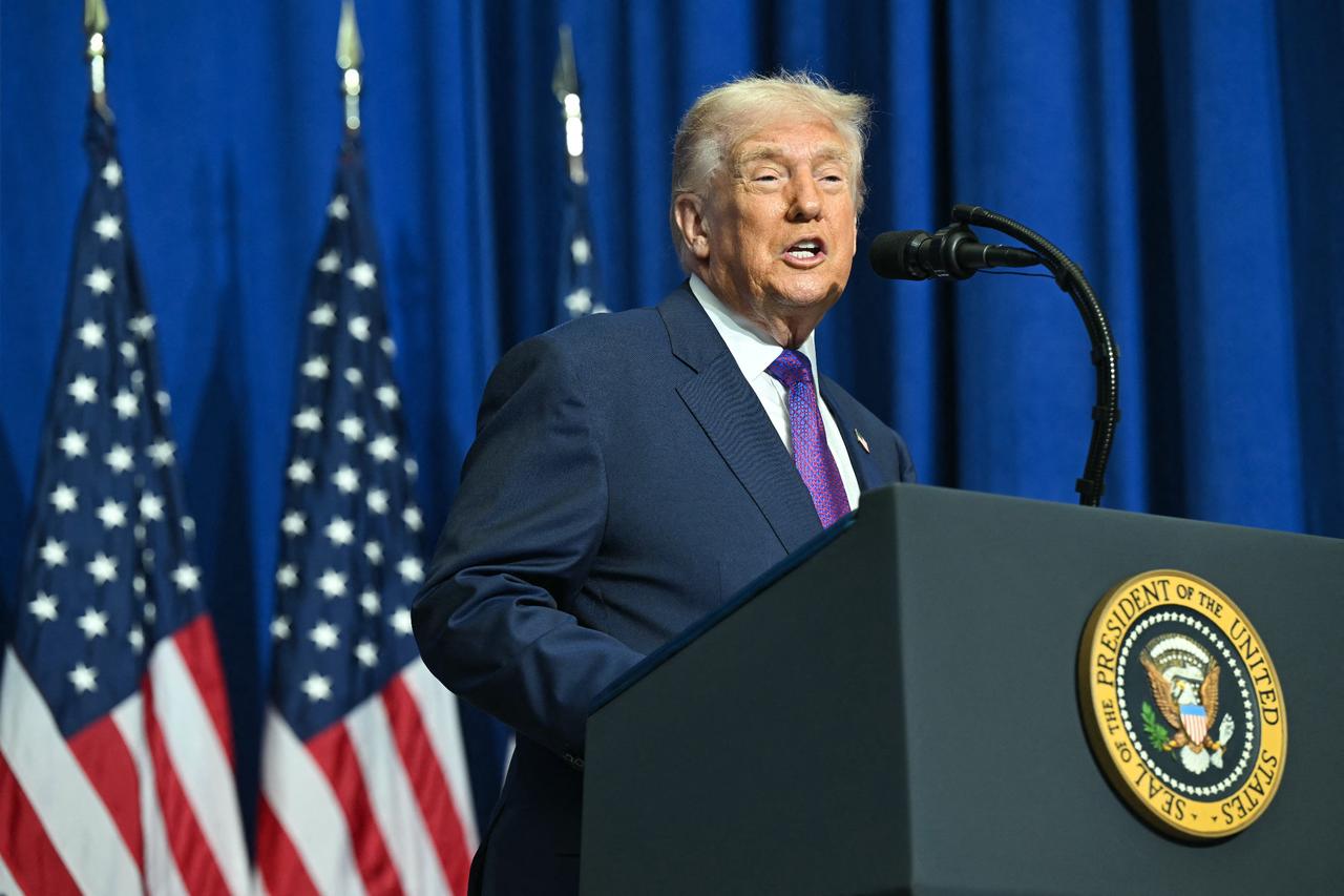 Trump gives Iran 10 days to reach ‘meaningful’ nuclear deal Image