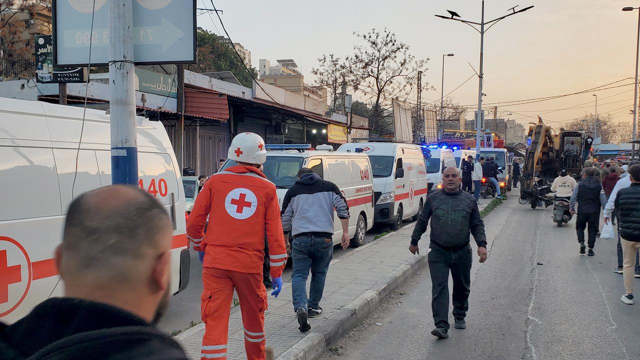 Search and rescue operations continue after a five-storey building in the Tebbaneh neighborhood of Tripoli, in northern Lebanon on February 8, 2026. (AA Photo)