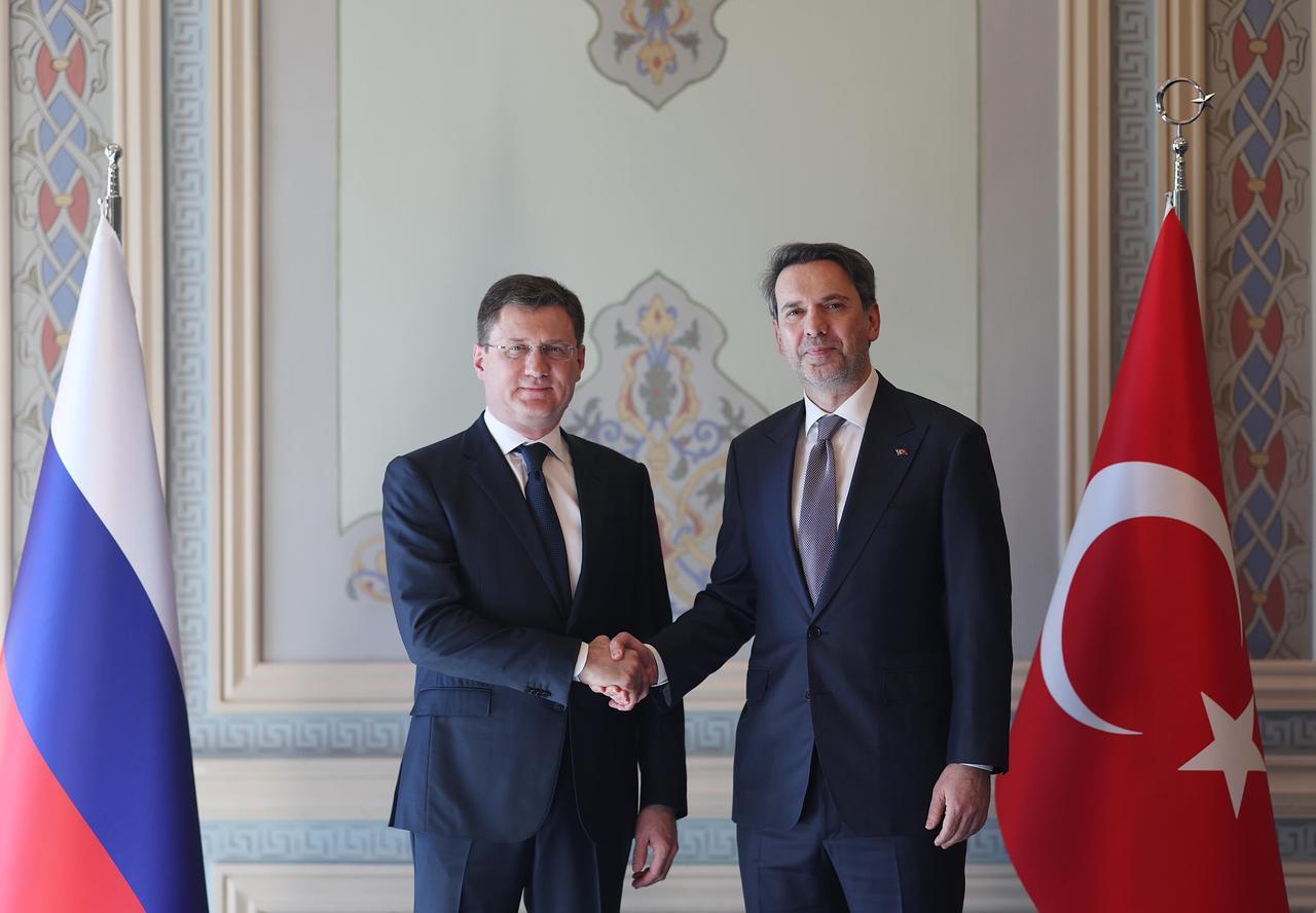 Russian Deputy Prime Minister Alexander Novak (L) and Turkish Energy Minister Alparslan Bayraktar in Istanbul, Türkiye, Feb. 20, 2026. (Photo via X/@aBayraktar1)