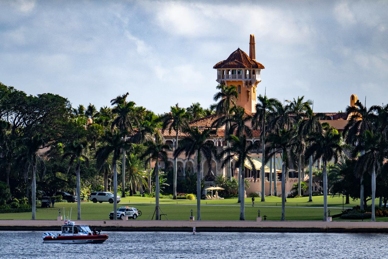 Man with shotgun shot dead by Secret Service after breaching Mar-a-Lago perimeter
