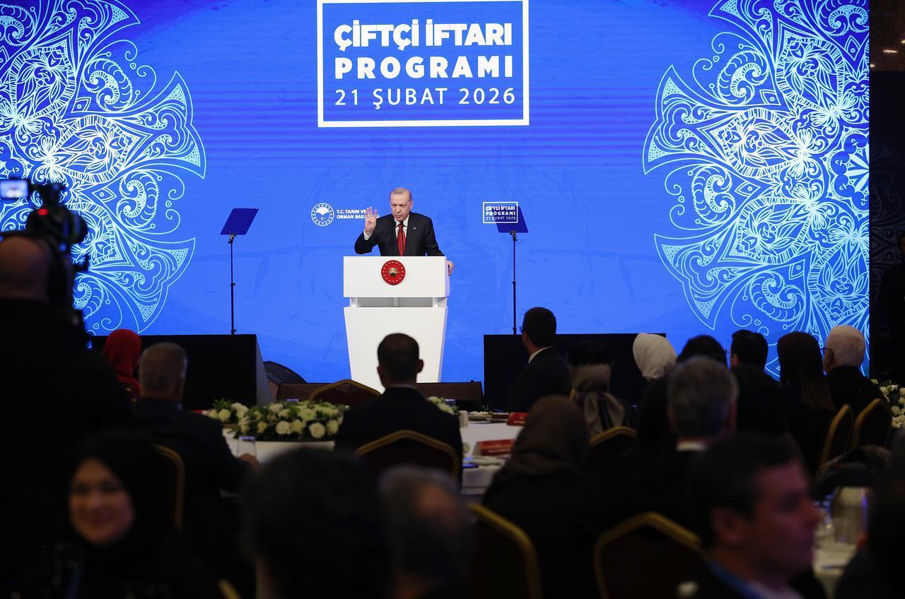 Turkish President Recep Tayyip Erdogan delivers a speech during an iftar program with farmers at the Halic Congress Center in Istanbul, Feb. 21, 2026. (Photo via Turkish Presidency/Murat Kula)