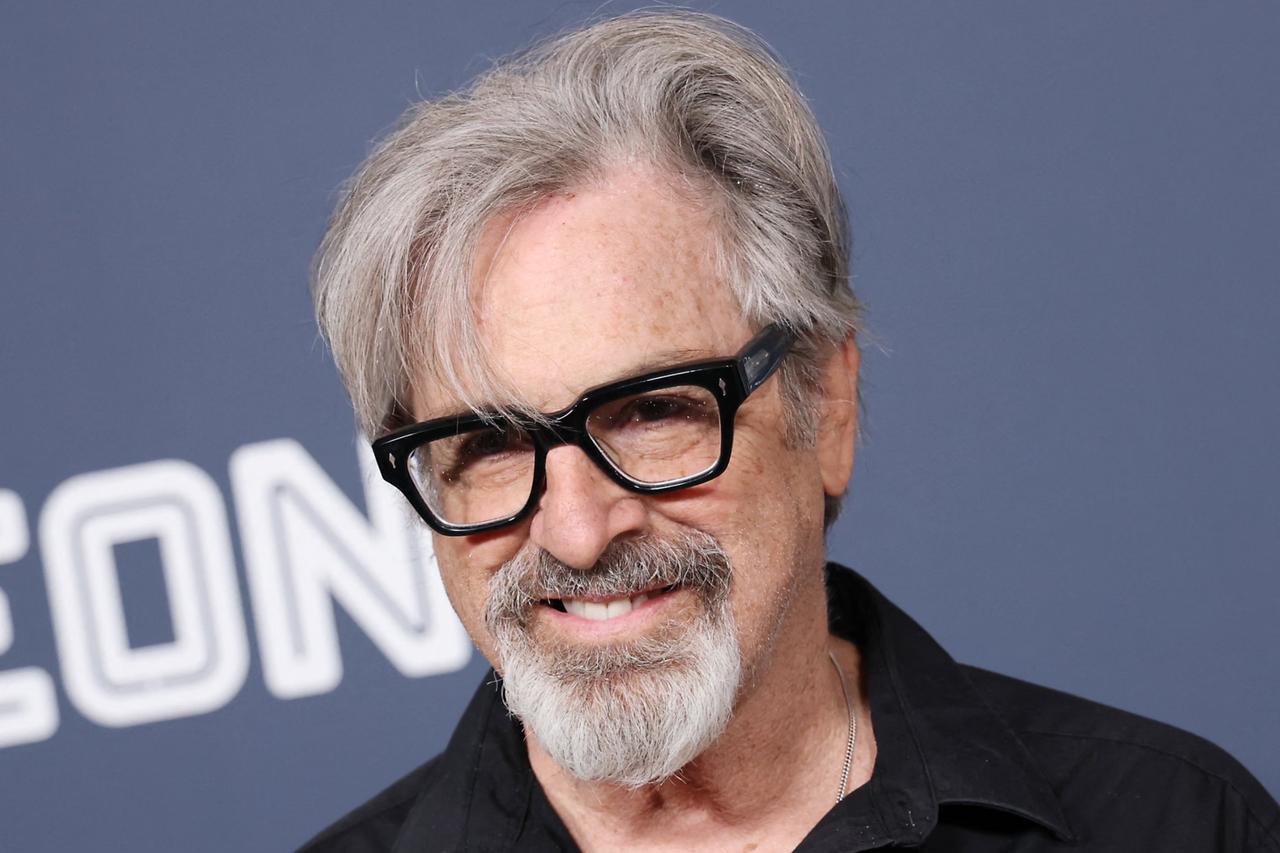 Actor Robert Carradine dies at 71 after long battle with bipolar disorder