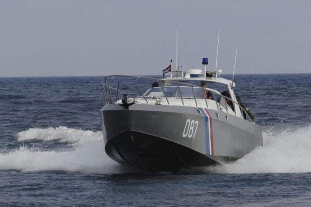 Cuban coastguard kills 4 in shootout with Florida-registered speedboat