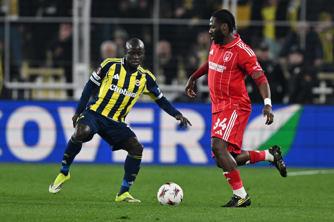 Fenerbahce chases Europa League miracle in high-stakes Nottingham showdown
