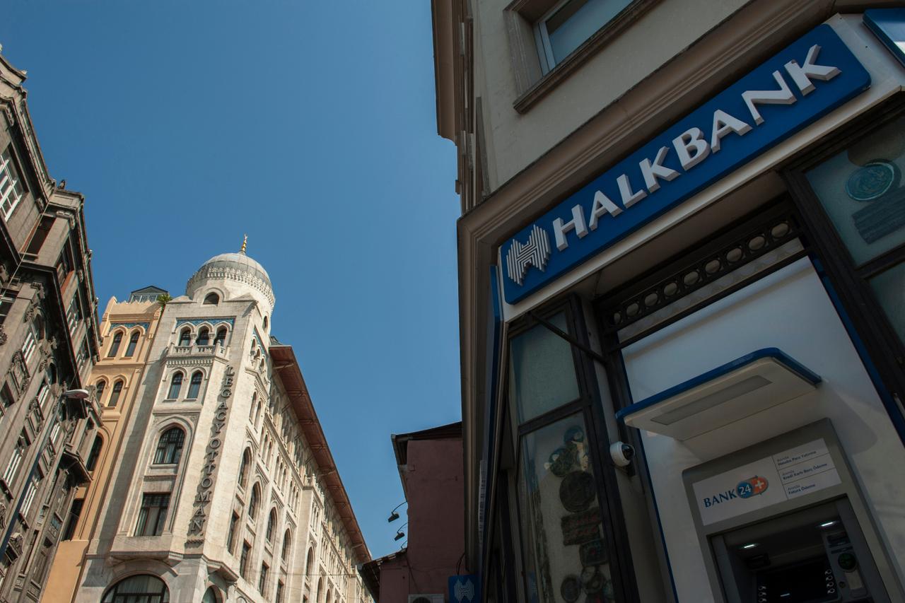 Halkbank shares jump after US court puts sanction case on clock for March 3