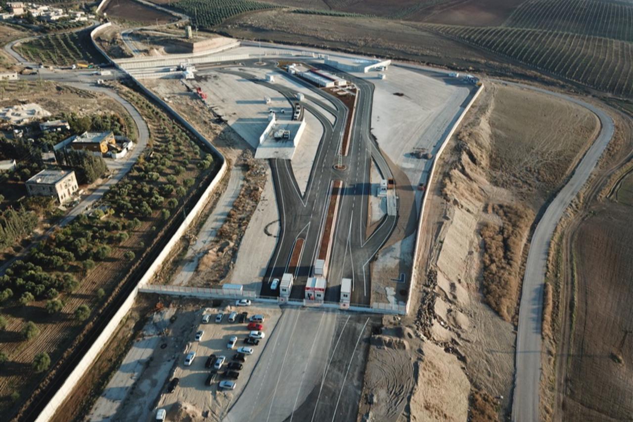 Syria to close 2 border gates with Türkiye—here’s why