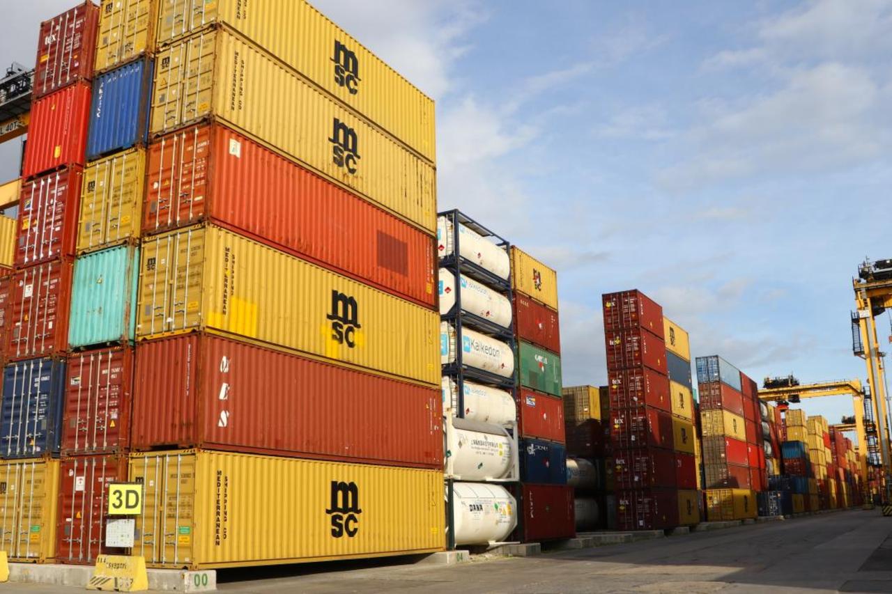 Turkish exporters seek fixes as Iraq customs reform chokes shipments