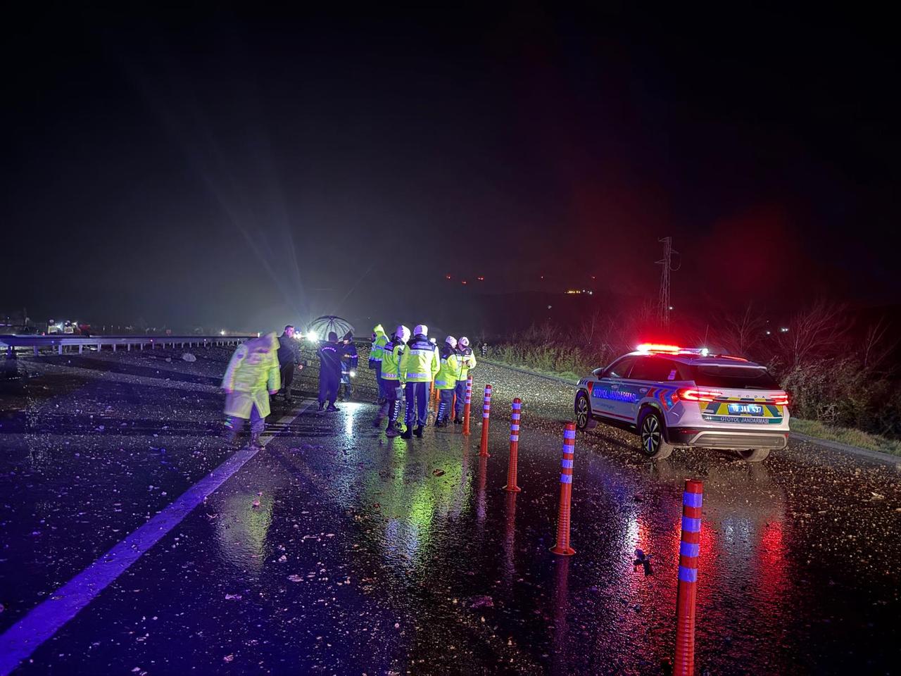 Search teams are at the scene after a Turkish F-16 fighter jet crashed in western Balikesir province, killing the pilot on February 25, 2026. (AA Photo)