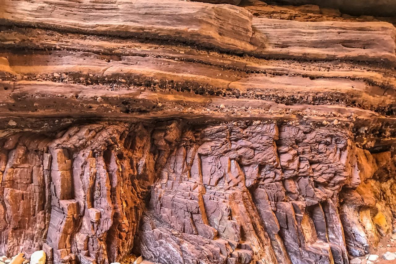 Ancient tectonic forces erased billion years of Earth’s history, new study finds