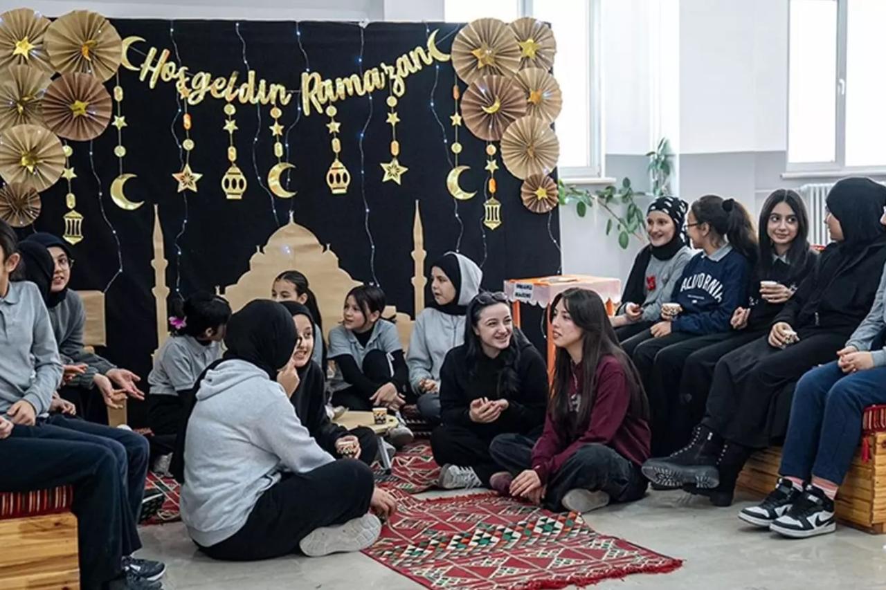 How Türkiye’s Ramadan debate mirrors global majoritarian shift