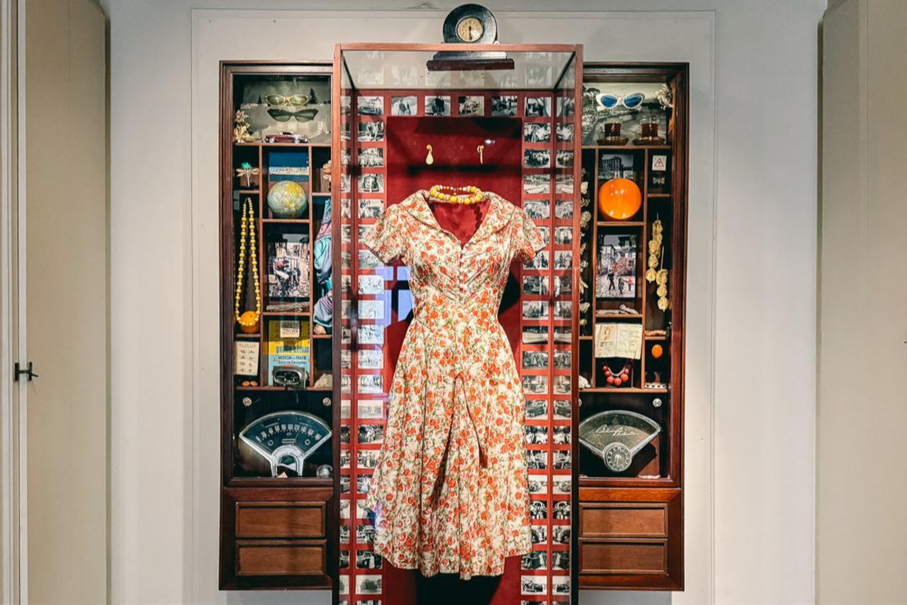 A display featuring objects associated with the fictional character Fusun, Istanbul, Türkiye. (Photo via Museum of Innocence)