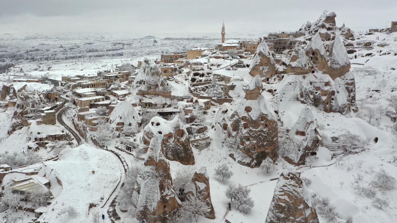 Winter Snowfall Transforms Cappadocia s Iconic Fairy Chimneys T rkiye 