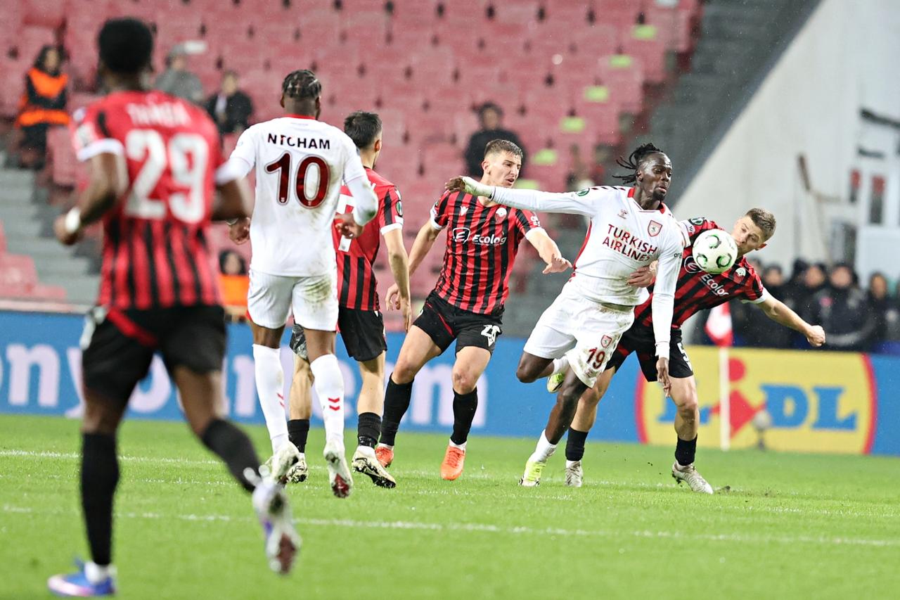 Samsunspor crushes Shkendija to seal first-ever Conference League last 16 spot