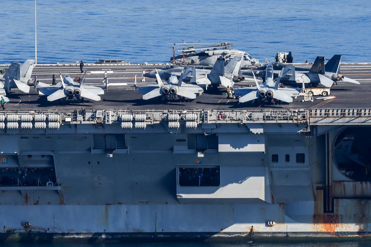 The US Navy aircraft carrier USS Gerald R. Ford departs Souda Bay on the island of Crete on February 26, 2026. (AFP Photo)