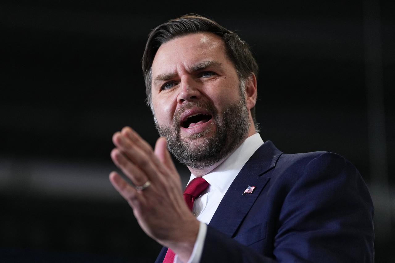 'No chance' of drawn-out US war in Middle East: Vance