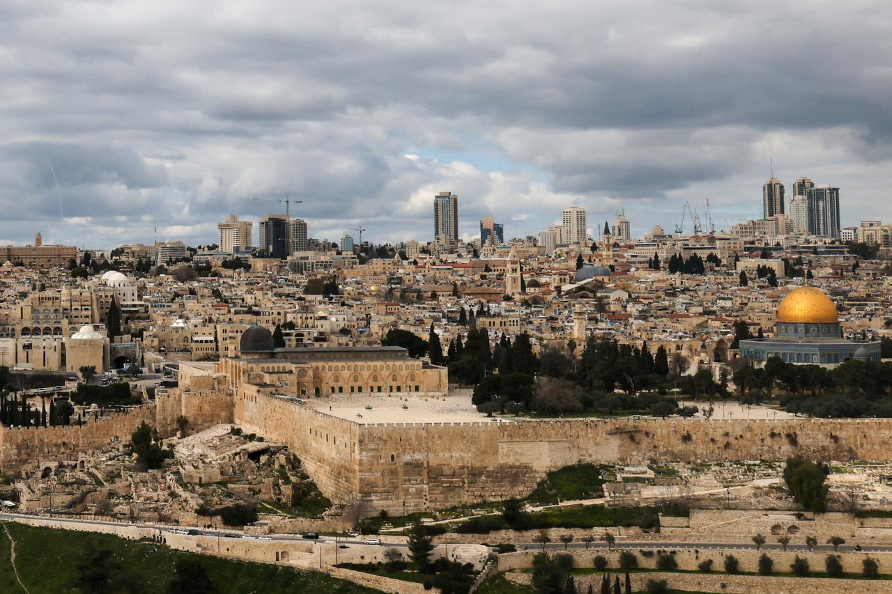 Iran fires missiles at Israel as US-Israeli 'massive' strikes continue 