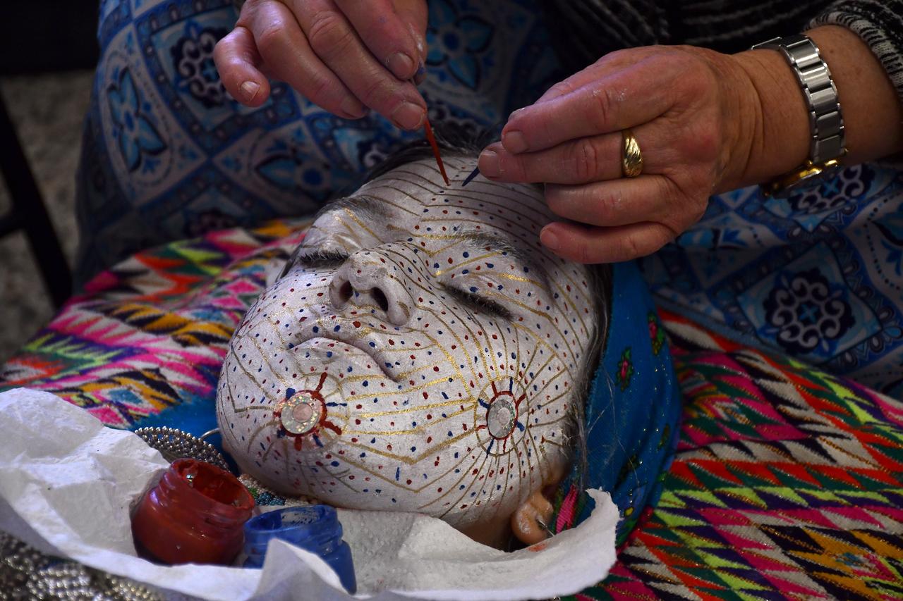 Kosovo’s painted brides: A fading Bosniak art that endures