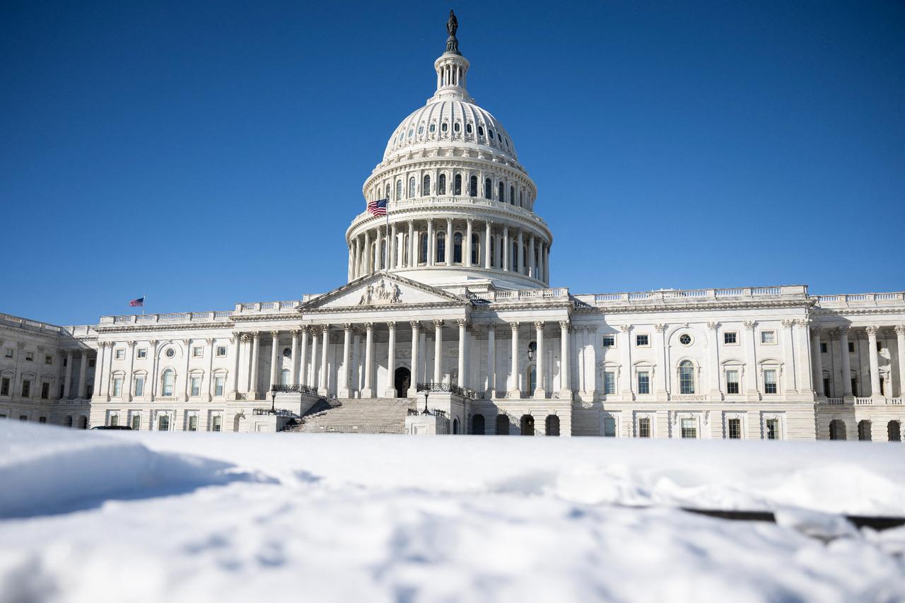 Four-day US gov't shutdown ends as Trump signs $1.2T spending bill