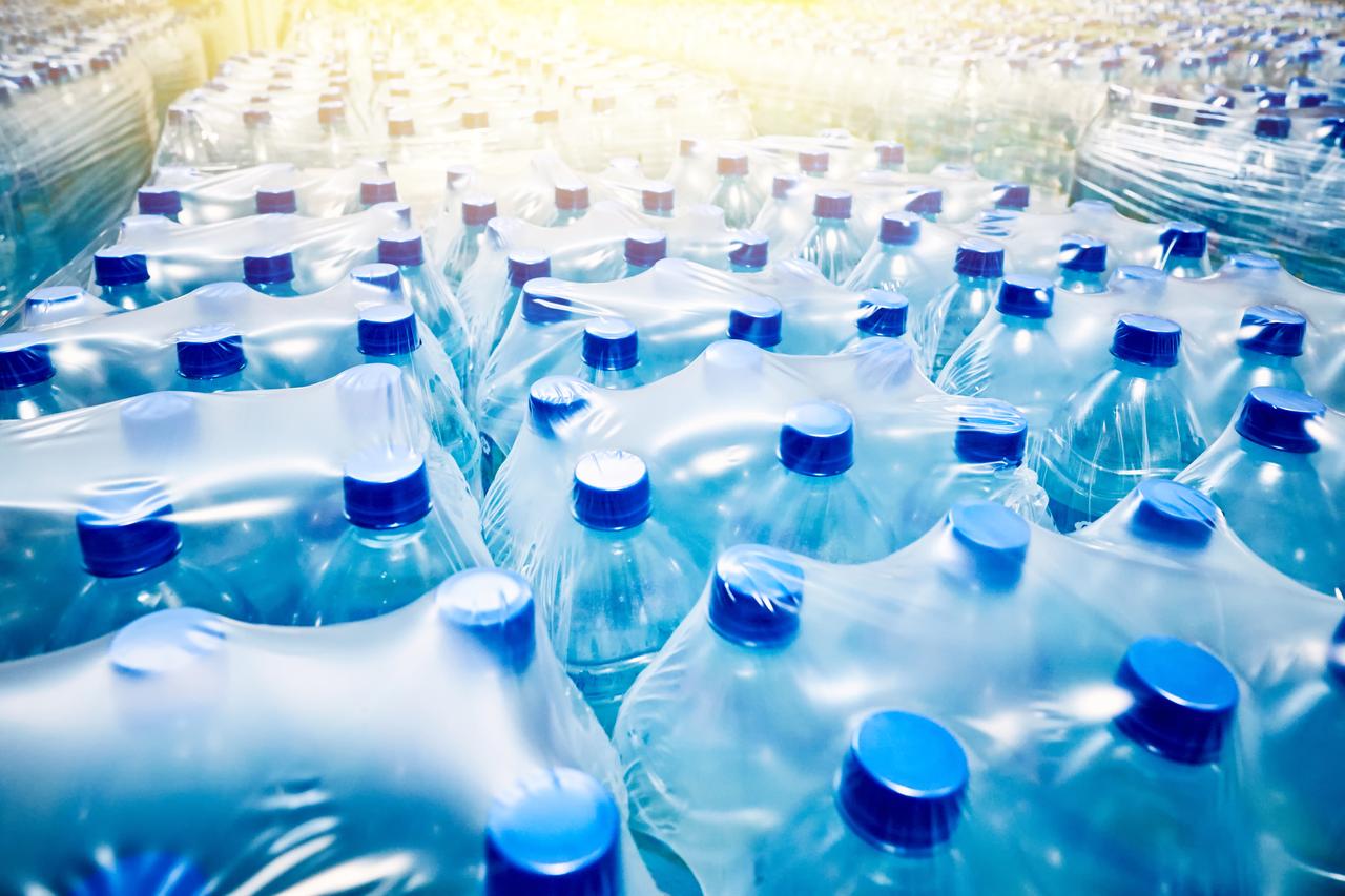 Lab test lines up 7 bottled water brands in Türkiye