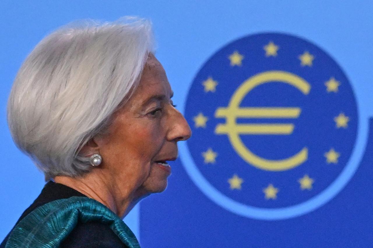 European Central Bank (ECB) President Christine Lagarde arrives for a press conference on the Eurozone's monetary policy, at the central bank's headquarters in Frankfurt am Main, western Germany, December 18, 2025. (AFP Photo)