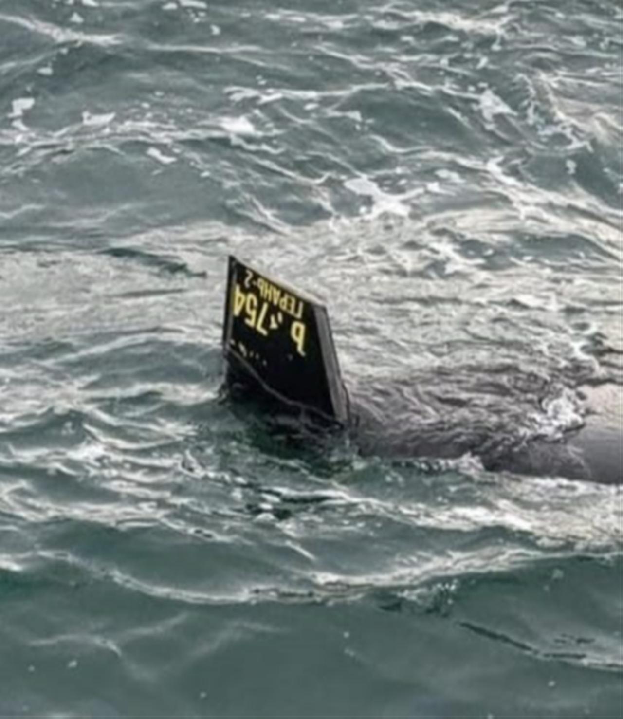 Shahed-136/Geran-2 unmanned aerial vehicle (UAV) found in the sea off Arnavutkoy Karaburun, Istanbul, Türkiye on Feb. 5, 2026. (IHA Photo)