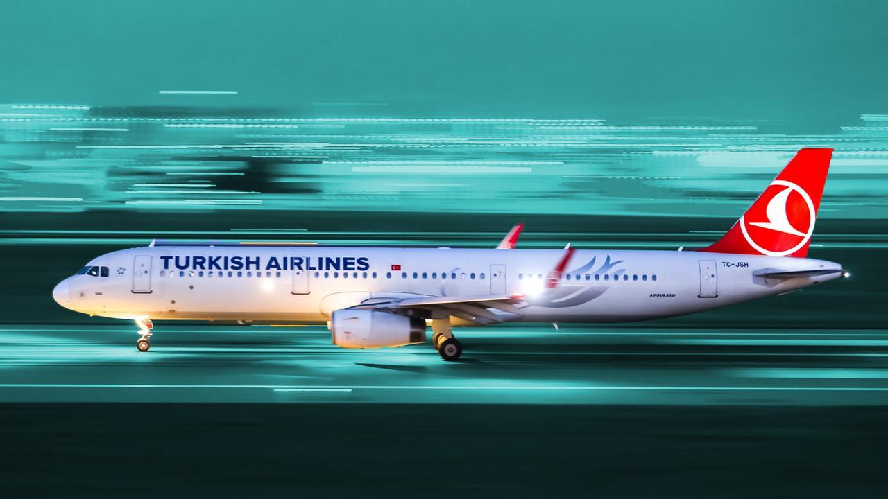 Turkish Airlines (THY) has signed a memorandum of understanding with TurkStat to provide free and unlimited internet service to its passengers on all its aircraft (DHA File Photo)