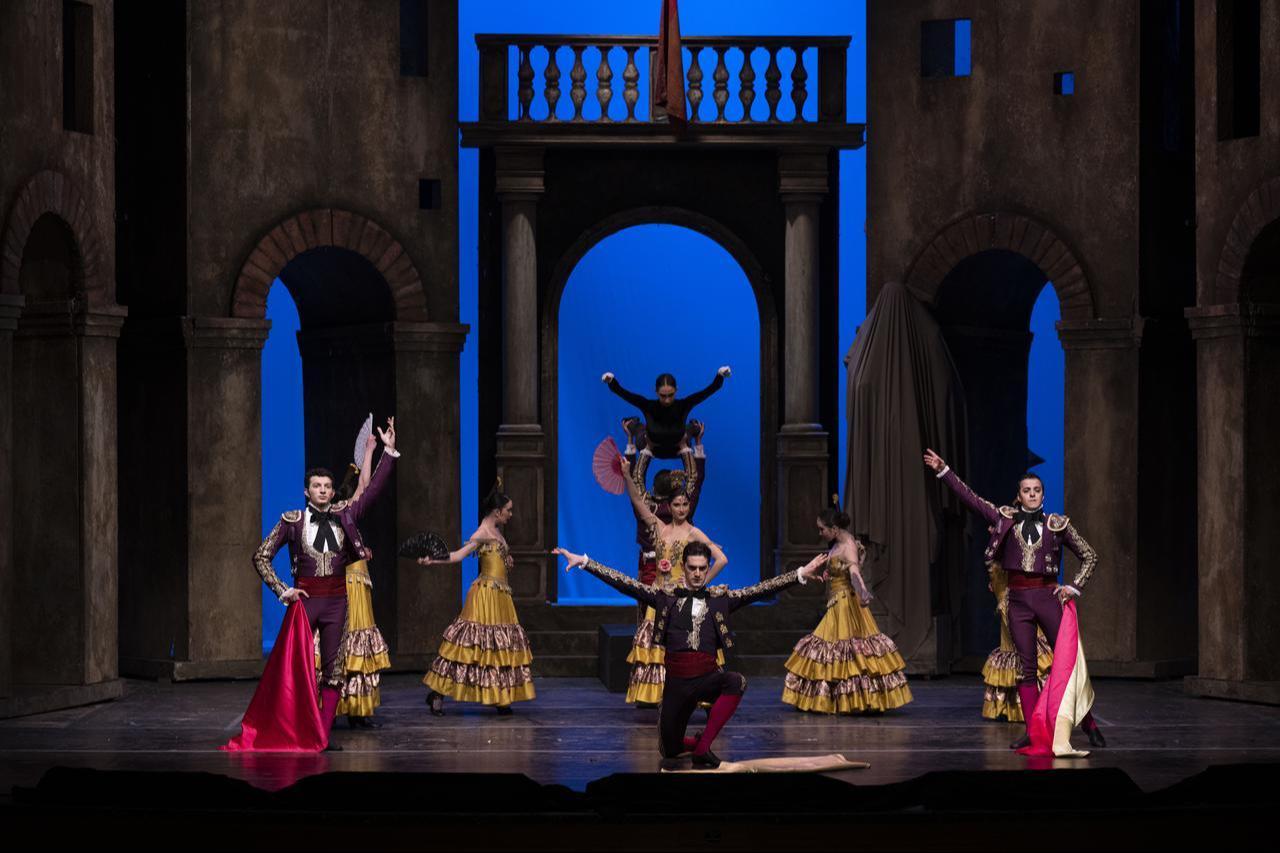 Artists perform during the rehearsal at Ankara State Opera and Ballet in Ankara, Türkiye, Feb. 5, 2026. (AA Photo)