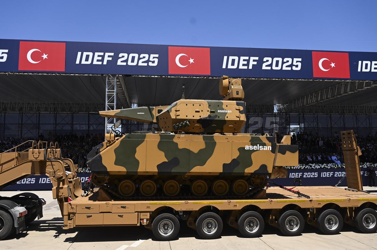 Aselsan's Korkut 150/35 Very Short Range Air Defence System, VSHORADS, at a parade ceremony during the 17th International Defense Industry Fair in Istanbul, July 22, 2025. (AA Photo)