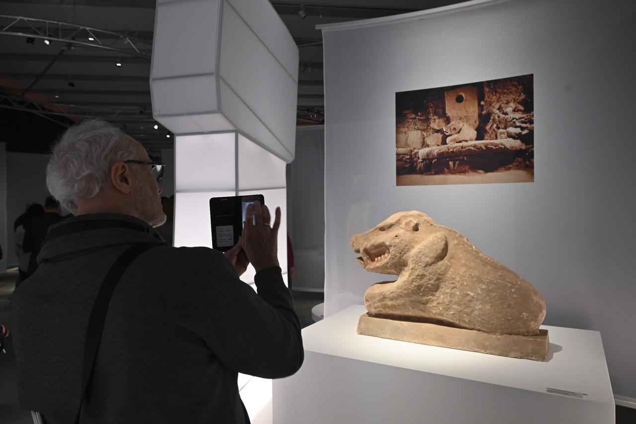 Berlin museum exhibit: Gobeklitepe tells story of humanity’s first communities